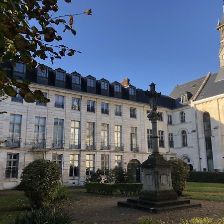 Apartament Superbe T2 Avec Vue Sur Cour - Rouen Centre Zewnętrze zdjęcie